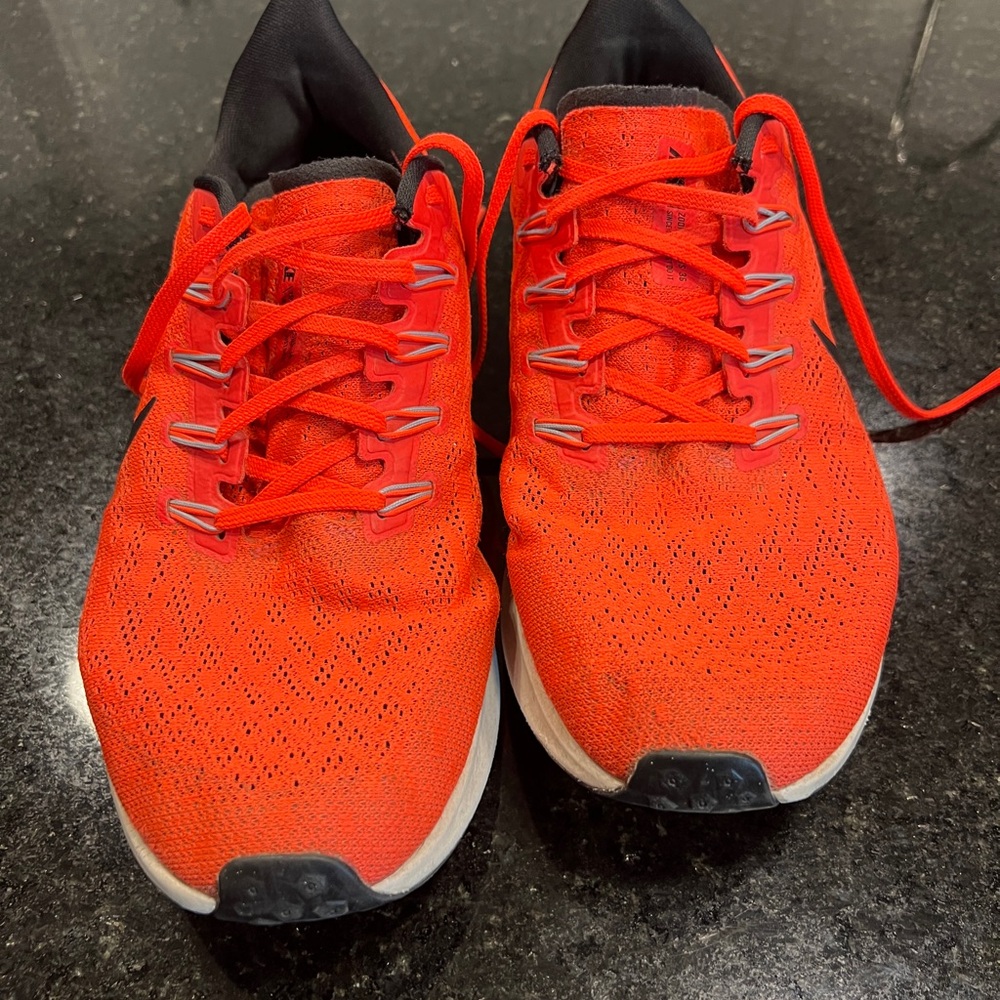 Nike Zoom Pegasus 36 - Size 10 Men